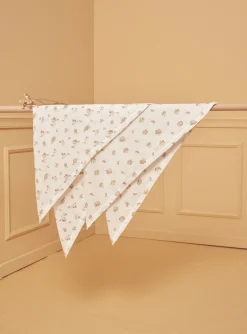 Sponge Tips, Nappies & Bibs-Sergent Major Off white NAPKIN LINERS