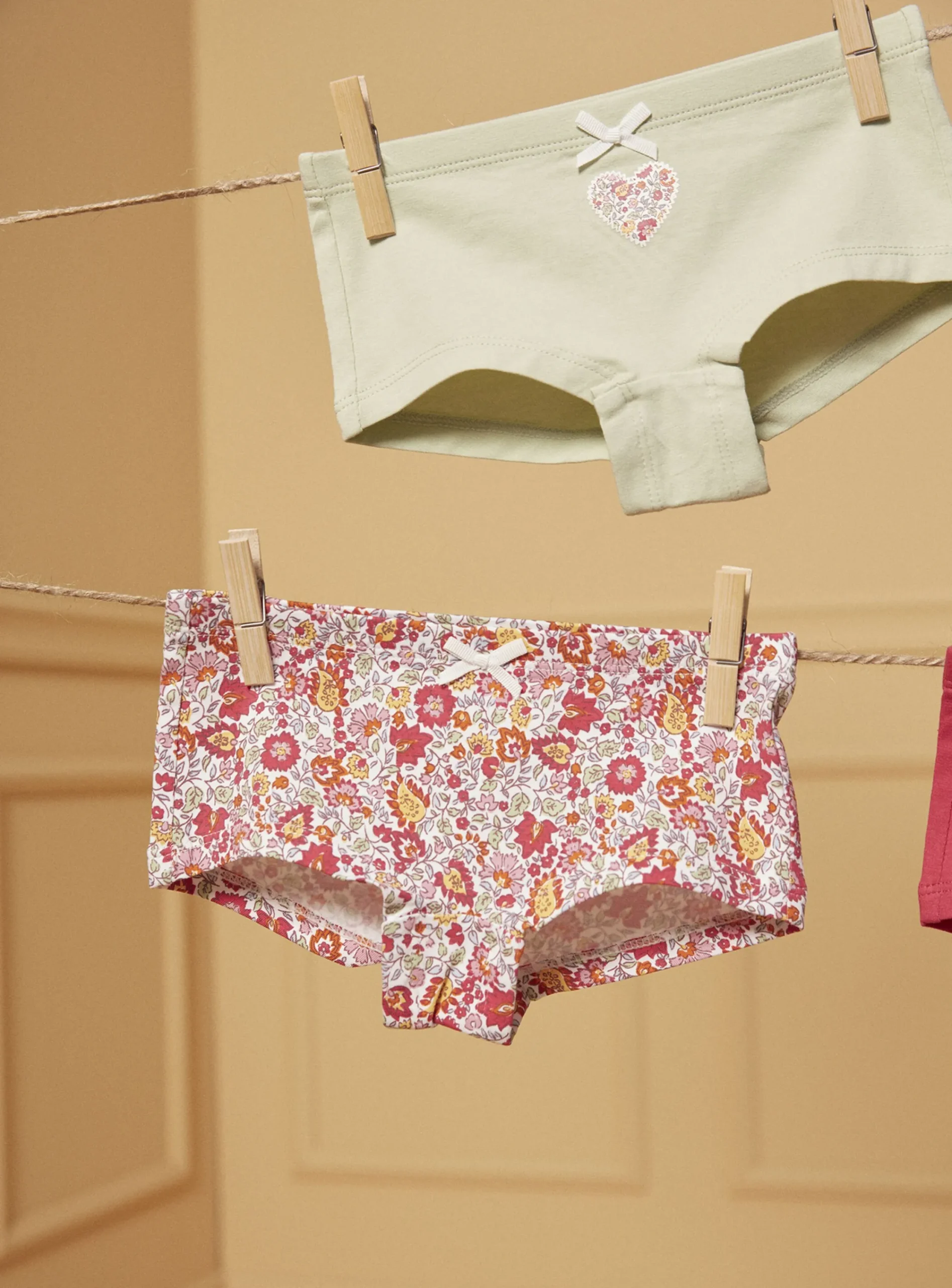 Underwear, Socks, Tights-Sergent Major Off white SHORTY